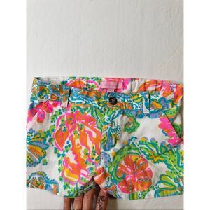Lilly Pulitzer Girls Shorts in Floral Classic Lilly Print Cotton, Size 8